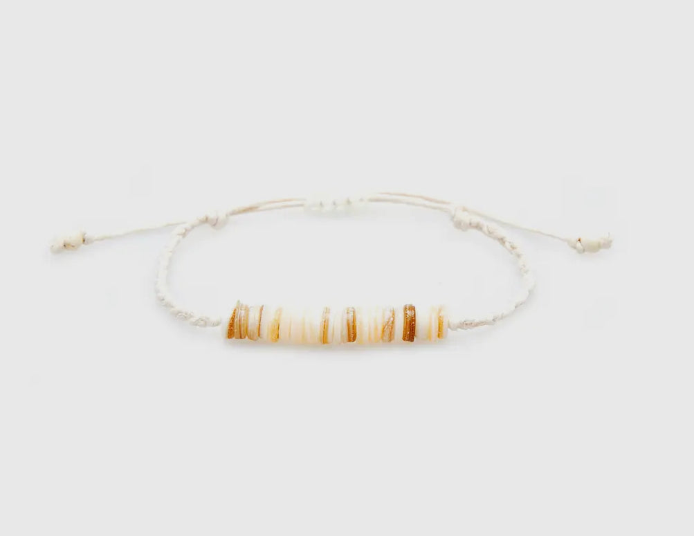Armbånd - Puka flettet (ass.)