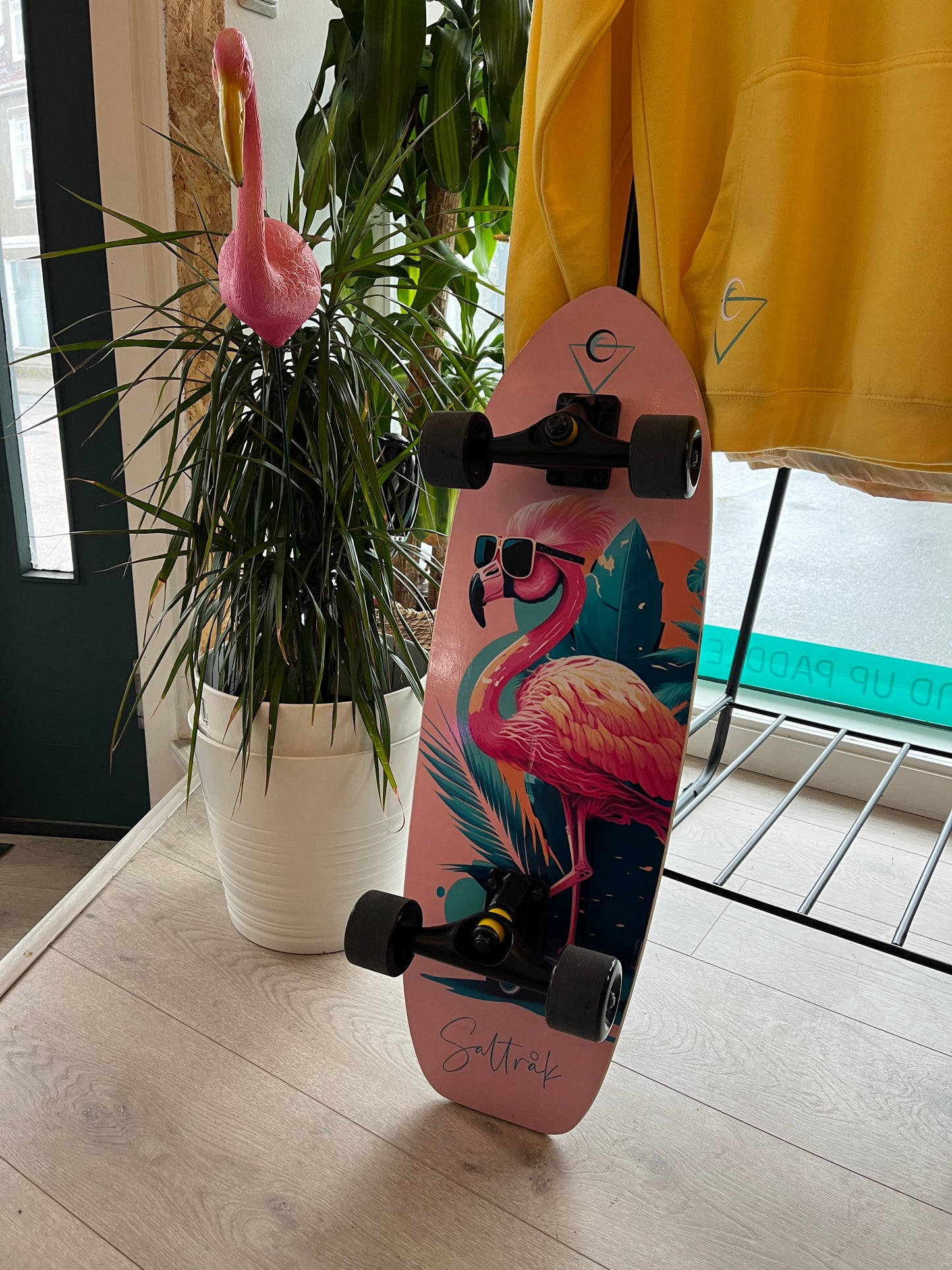Flamingo Street Cruiser - Skateboard