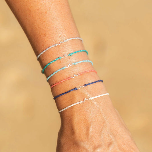 The Wave Mini Wave bracelet