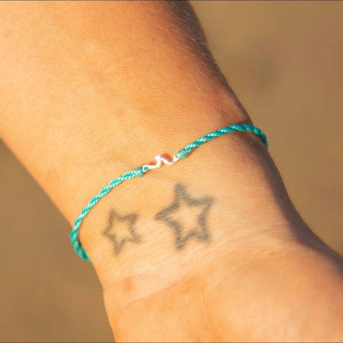 The Wave Mini Wave bracelet