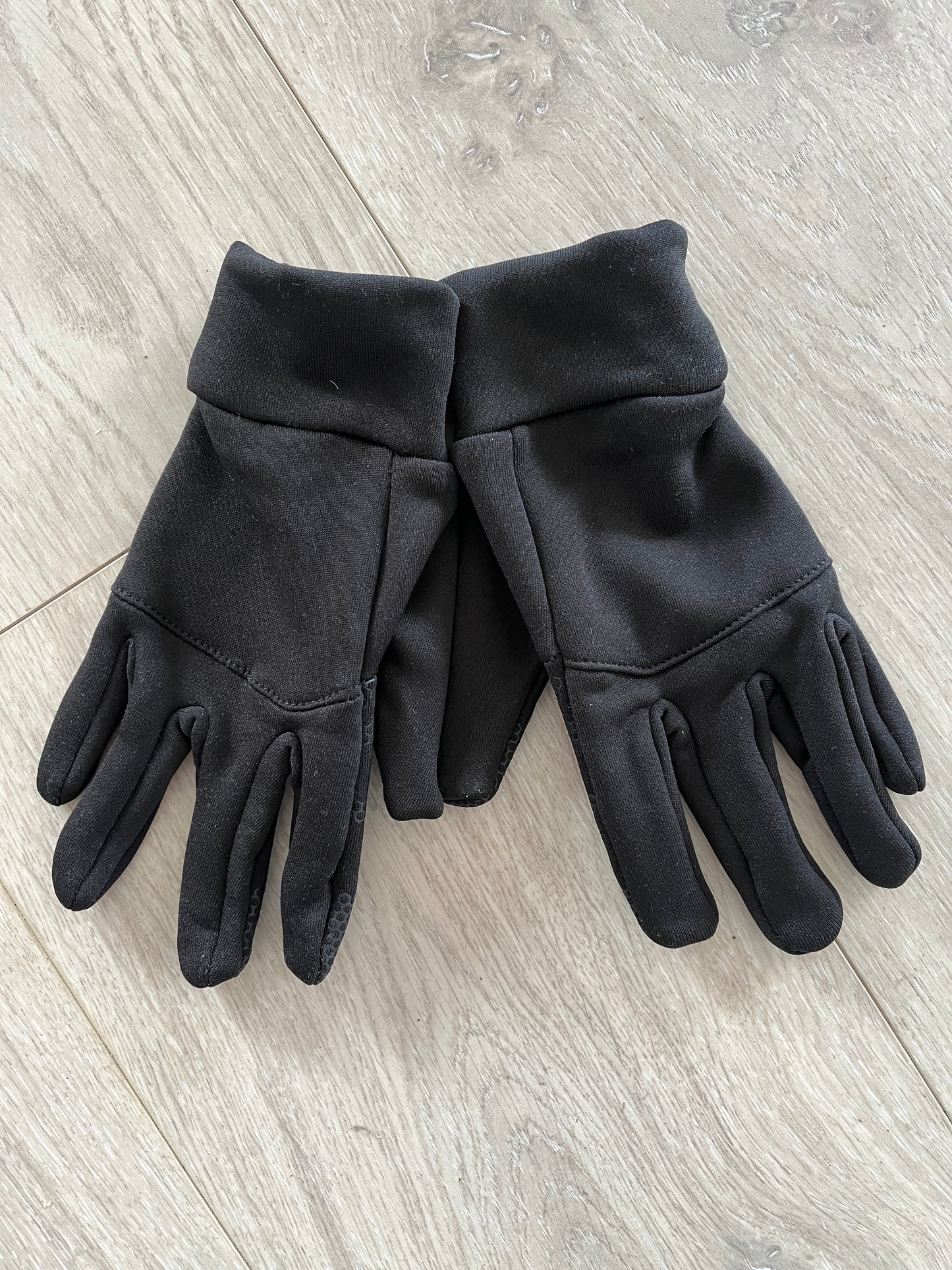 Gloves